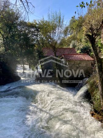 Fantástica Quinta com cascata e rio - Um Refúgio Natural Exclusivo