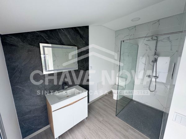 Moradia T3 Isolada na Calheta c/ Piscina para Venda