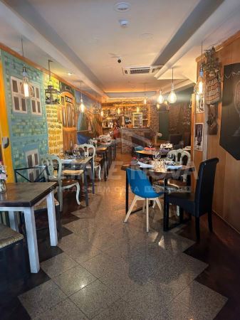 Trespasse de restaurante de tapas na Baixa do Porto 