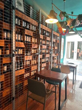 Trespasse de restaurante de tapas na Baixa do Porto 