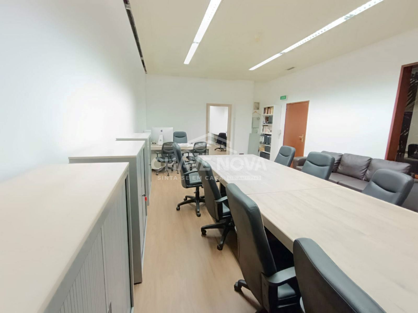 Escritório para Venda em Lordelo do Ouro e Massarelos Foto 4