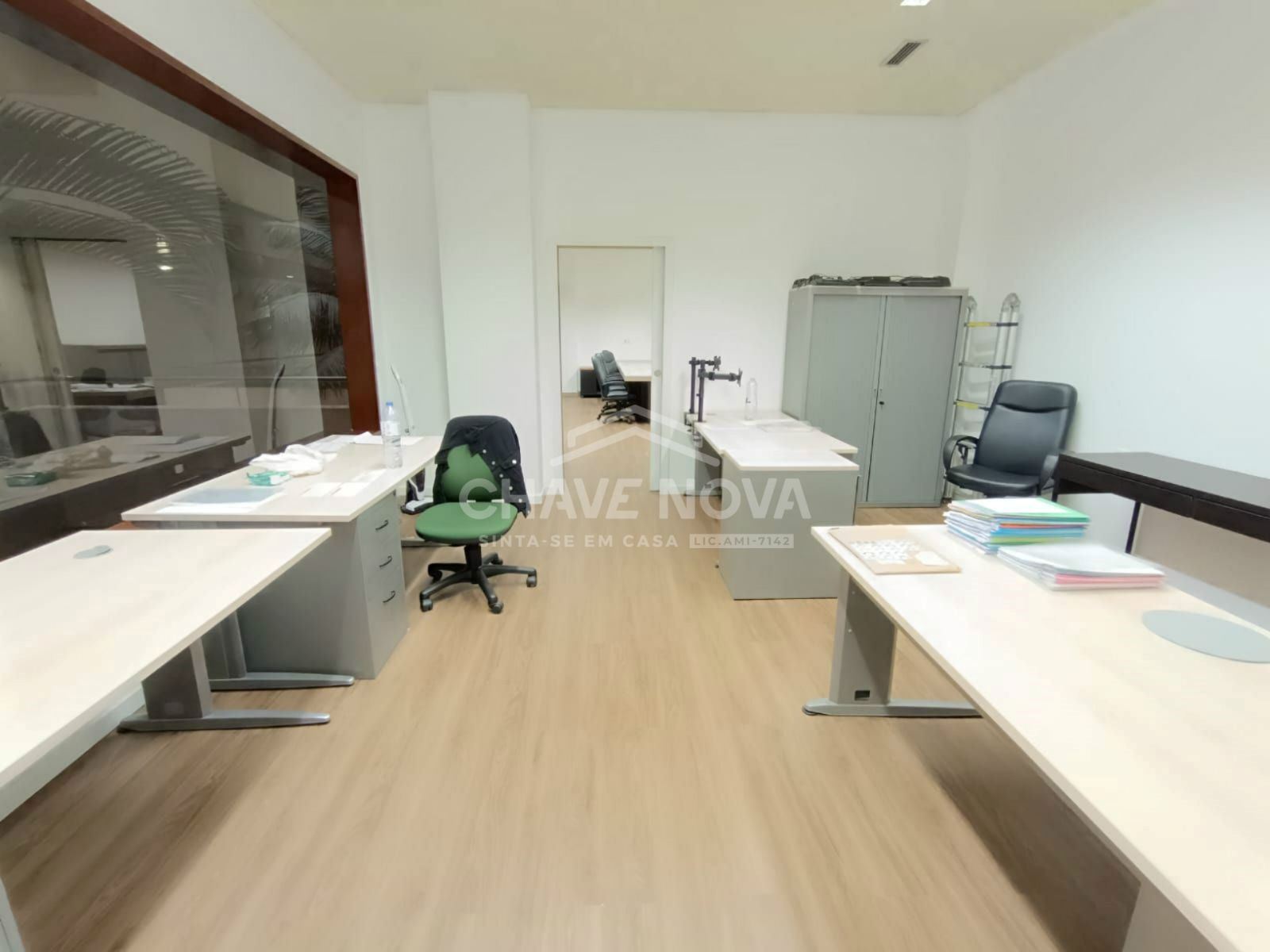 Escritório para Venda em Lordelo do Ouro e Massarelos Foto 7