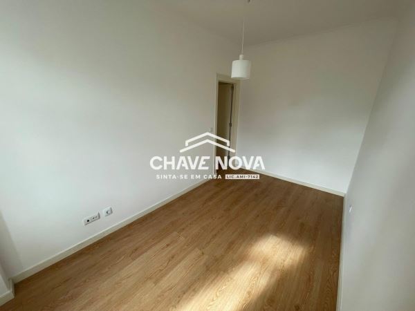 Apartamento T3 Renovado nas Avenidas Novas, Lisboa.