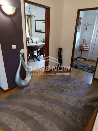 Moradia isolada T3, c/terreno ajardinado  de 4000m2 . Barcelos