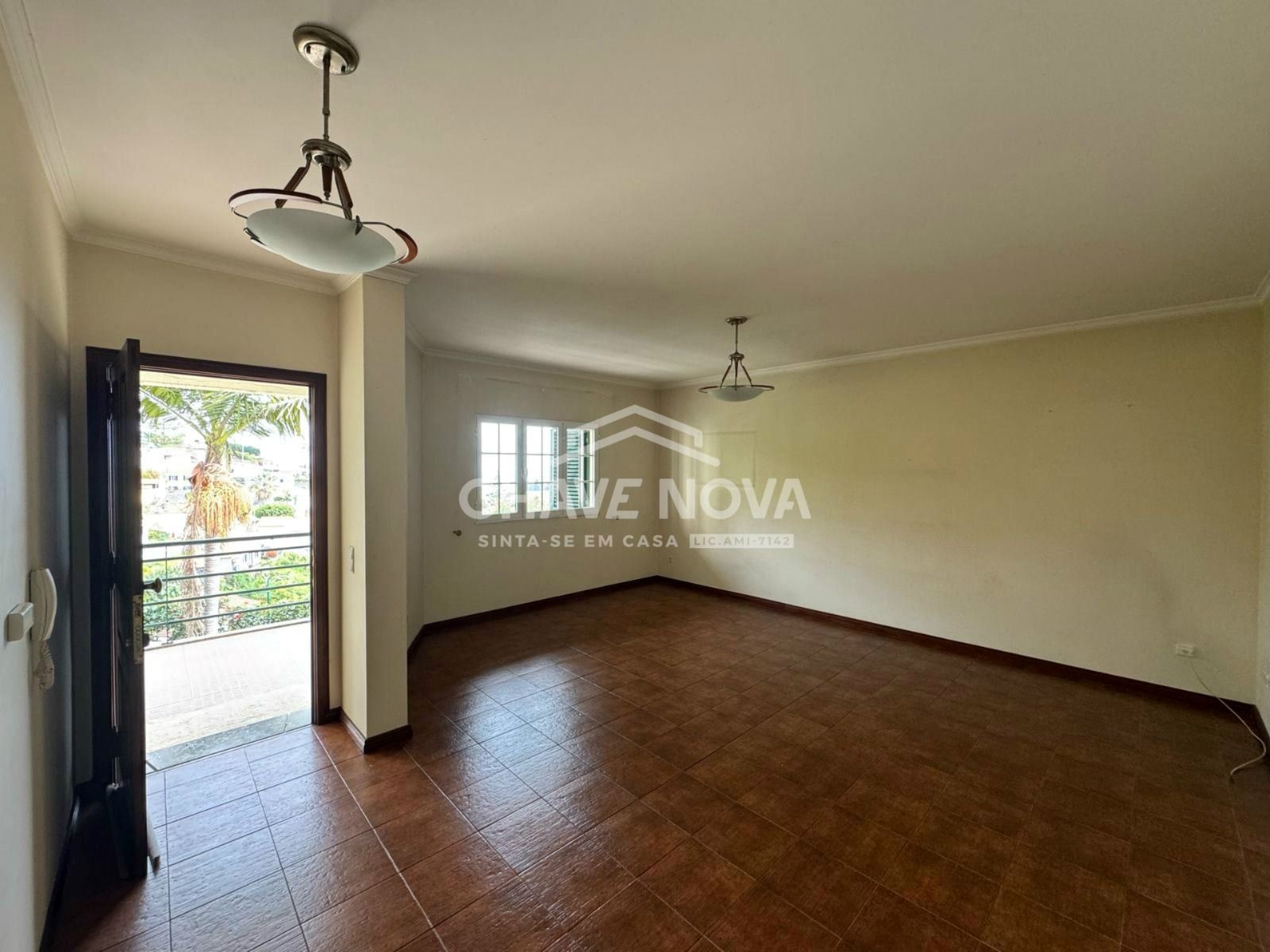 Moradia T3 para Venda em São Gonçalo