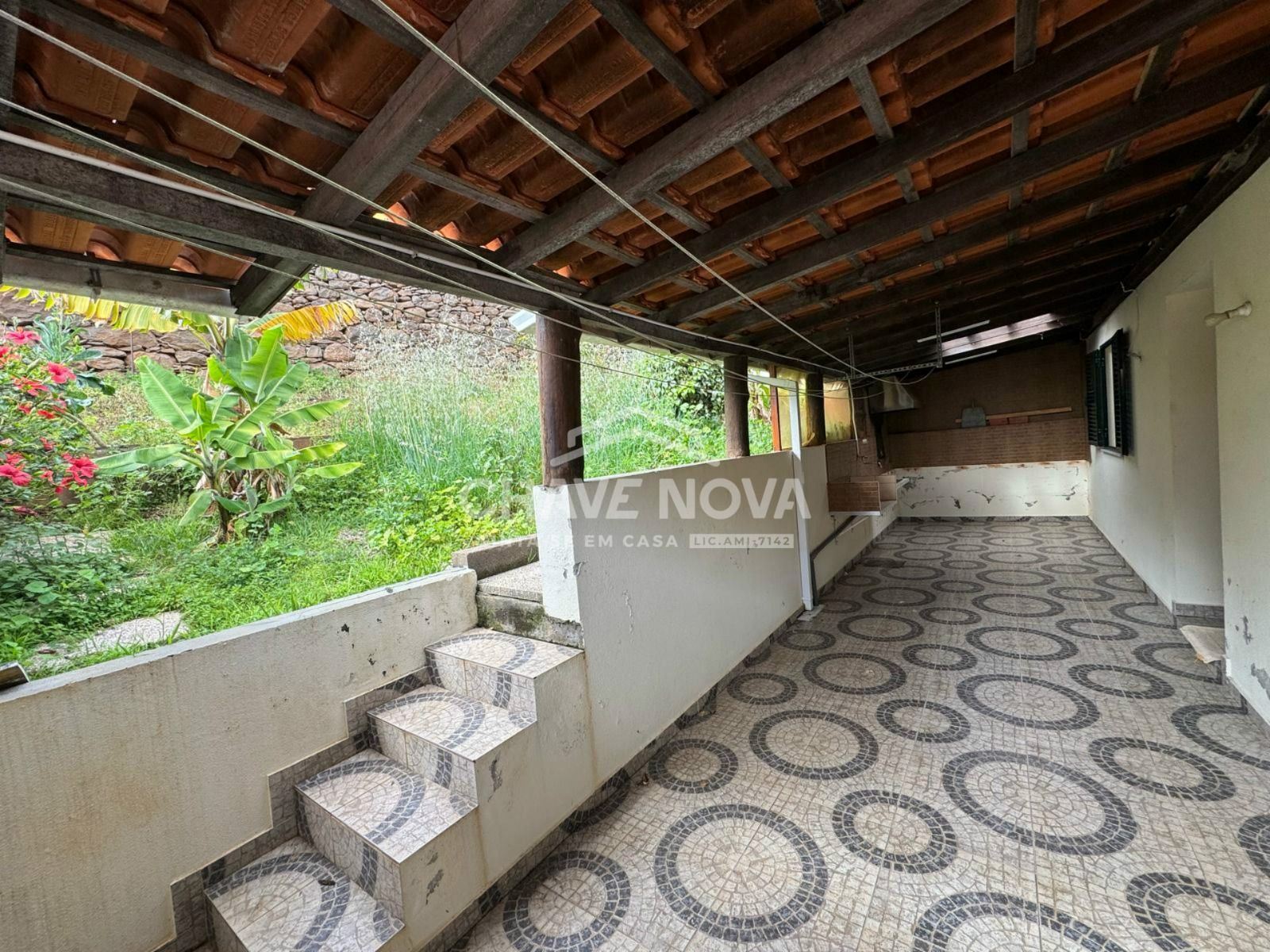 Moradia T3 para Venda em São Gonçalo