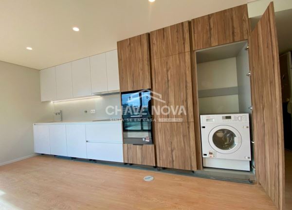 Apartamento T3 Novo c/ Lugar de Garagem Duplo em Canidelo 