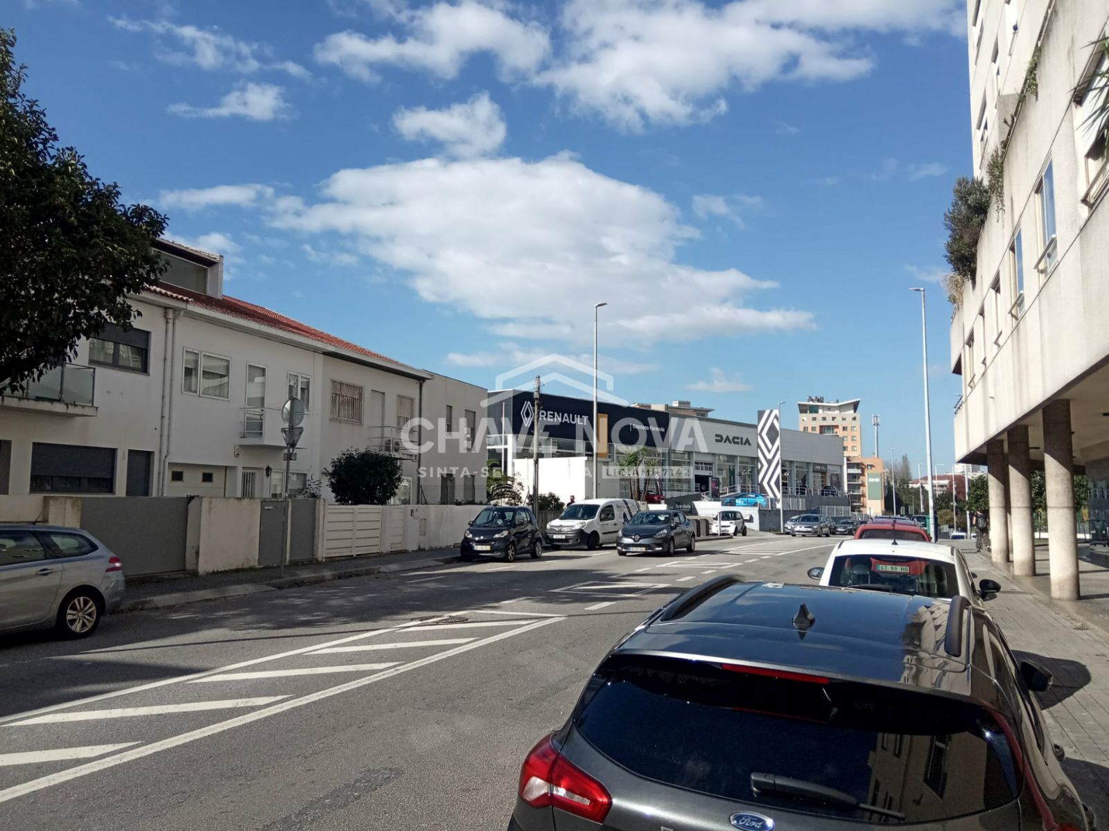 Loja para Arrendamento em Lordelo do Ouro e Massarelos Foto 4