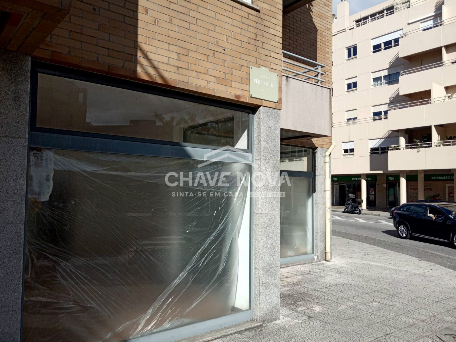 Loja para Arrendamento em Lordelo do Ouro e Massarelos Foto 2