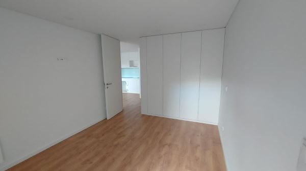 Apartamento T1 novo com terraço | Hosp S João