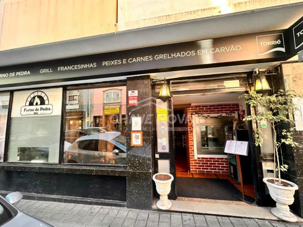 Trespasse de Restaurante na rua Guedes de Azevedo - Cedofeita - Porto