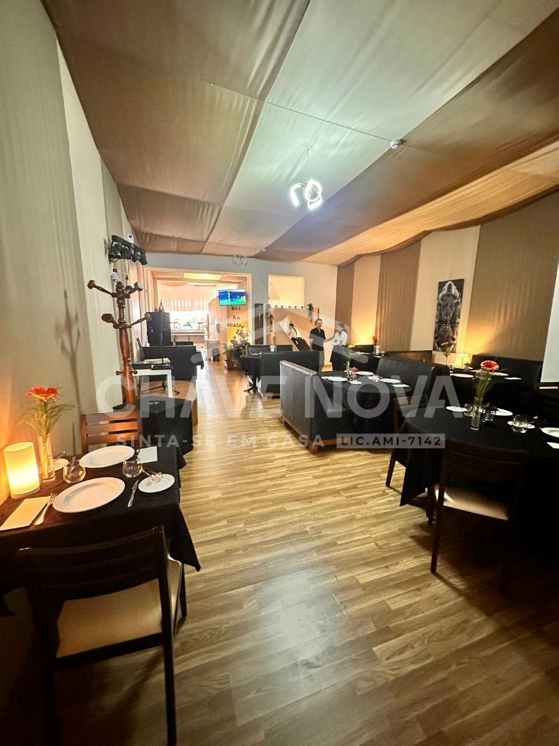 Trespasse de Restaurante/Churrasqueira na rua Bonjardim - Porto