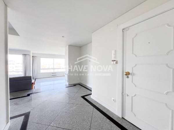 Arrendamento Apartamento T3+1 no Foco 