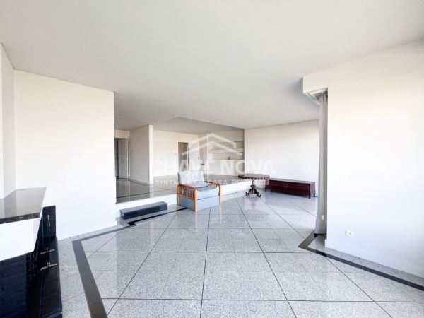 Arrendamento Apartamento T3+1 no Foco 