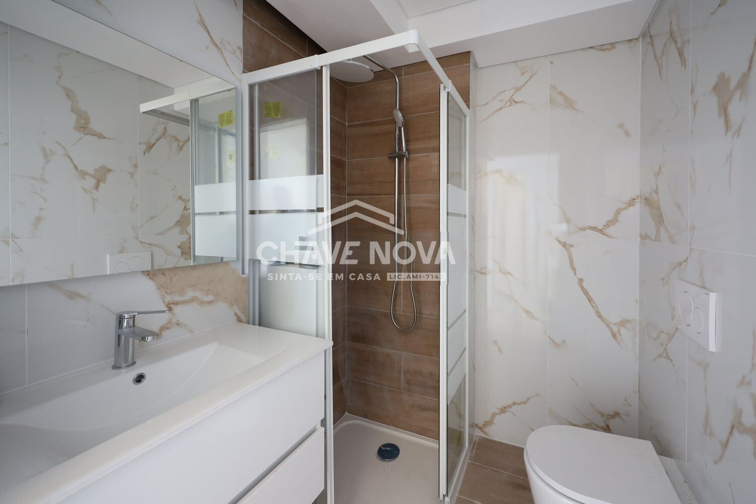 Prédio para Venda em Faro (Sé e São Pedro)