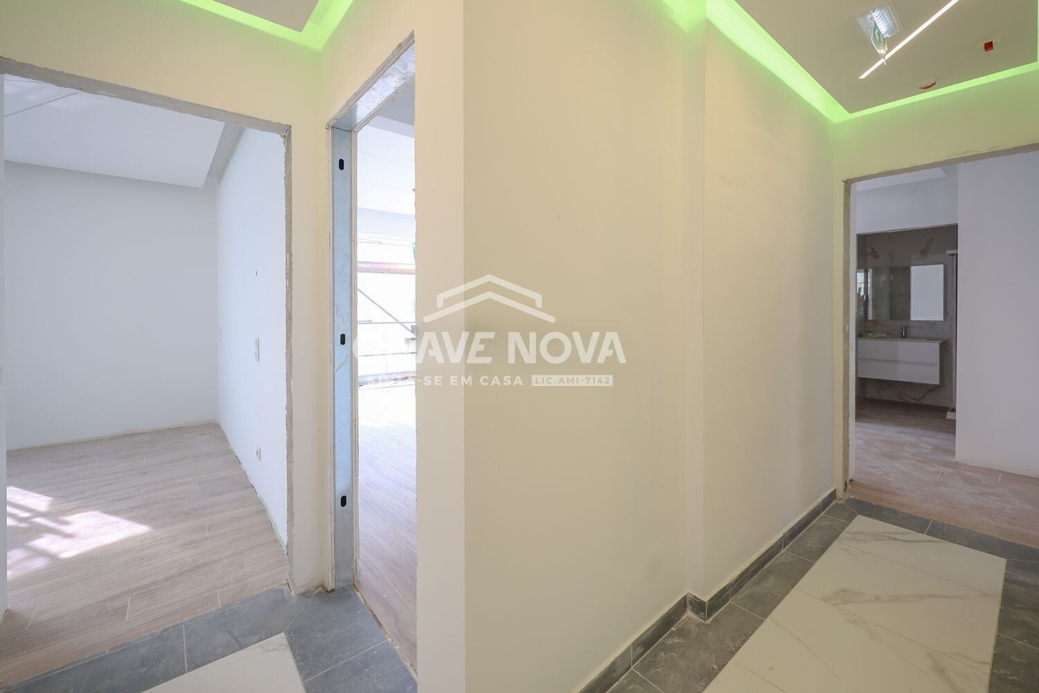 Prédio para Venda em Faro (Sé e São Pedro)