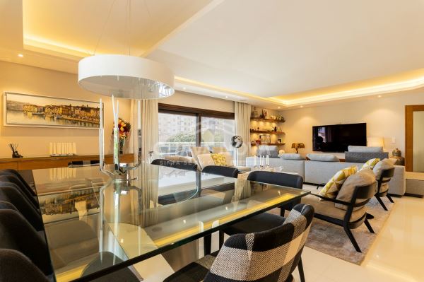 T4 com duas suites, terraço, box 2 carros, num empreendimento luxo, o Morgado Lusitano Lisboa