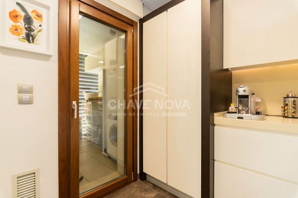 T4 com duas suites, terraço, box 2 carros, num empreendimento luxo, o Morgado Lusitano Lisboa