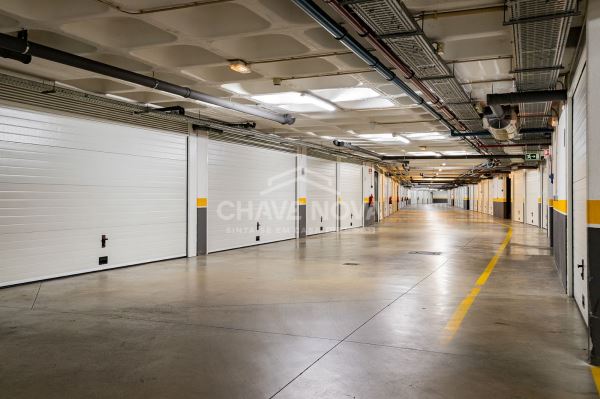 T4 com duas suites, terraço, box 2 carros, num empreendimento luxo, o Morgado Lusitano Lisboa