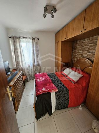 4 Moradias e 2 Espaços Comerciais - Grijó - Vila Nova de Gaia