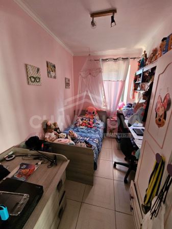 4 Moradias e 2 Espaços Comerciais - Grijó - Vila Nova de Gaia