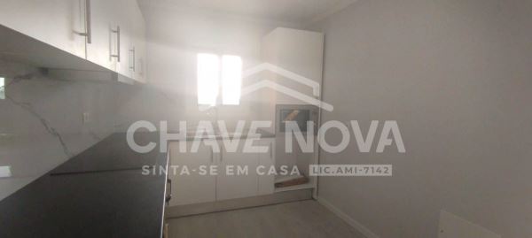Moradia T3 Isolada - Arco da Calheta - Renovada - Vistas Mar