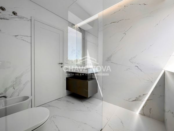 Arrendamento Apartamento T2 a 800 metros da Praia de Matosinhos - Porto