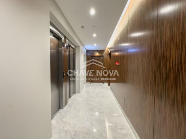 Arrendamento Apartamento T2 a 800 metros da Praia de Matosinhos - Porto
