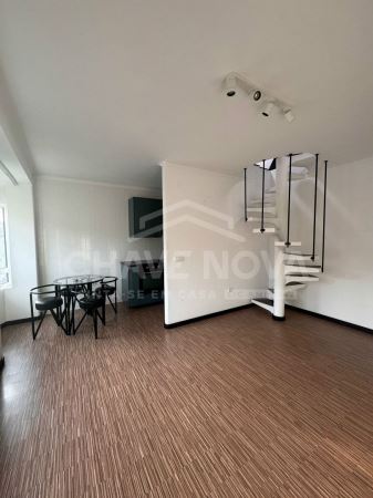 Apartamento T0 Duplex Próximo ao Palácio de Cristal - Porto