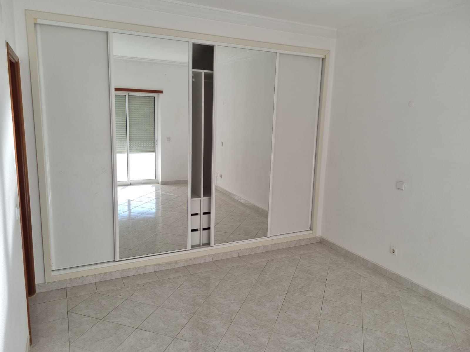 Apartamento T3 para Venda em Albufeira e Olhos de Água