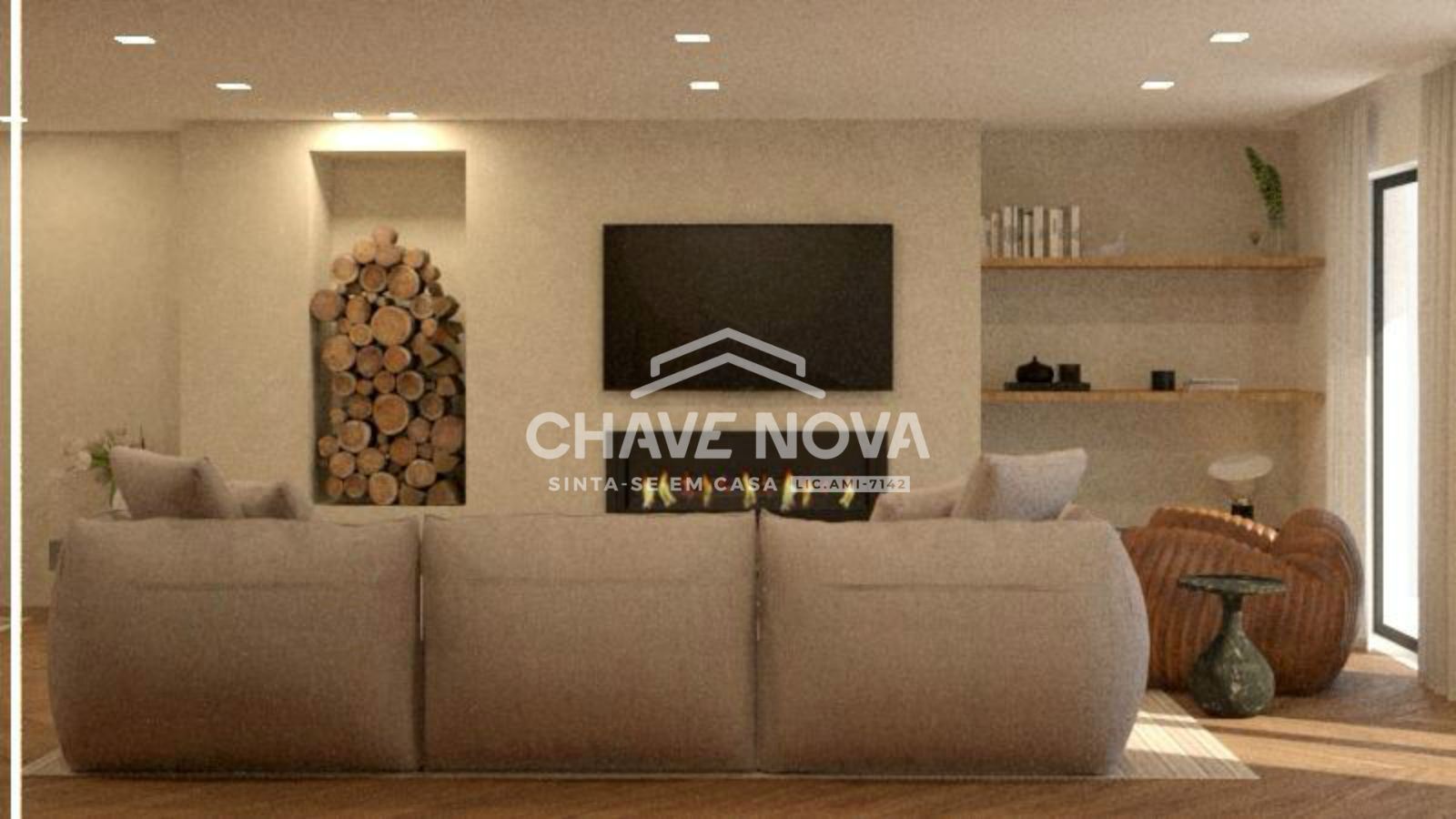 Moradia T4 em Batalha com garagem e piscina