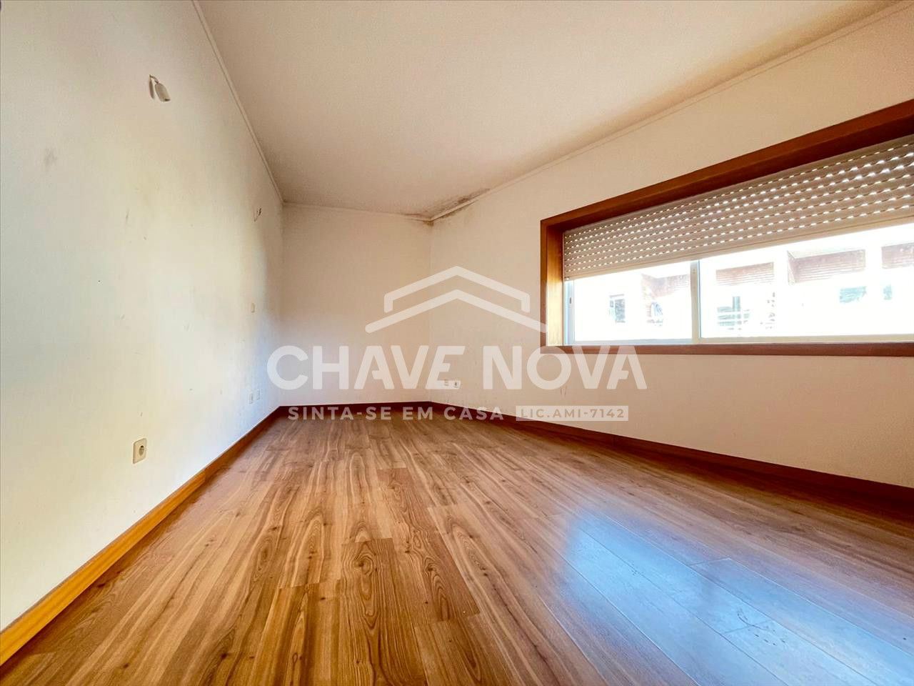 Apartamento T2 para Venda em Canelas Foto 11
