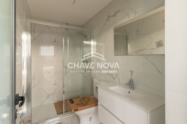 Moradia V3 Nova, Térrea e Isolada em Travanca - Santa Maria da Feira