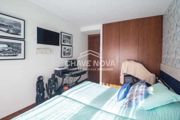 Apartamento T4 Como Novo c/ Vistas Rio e Mar em S. Pedro da Afurada