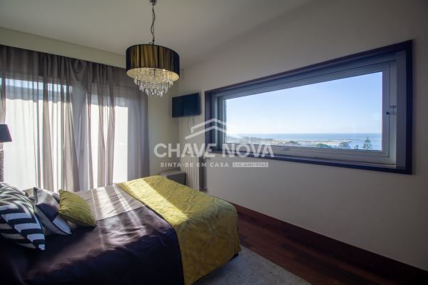 Apartamento T4 Como Novo c/ Vistas Rio e Mar em S. Pedro da Afurada