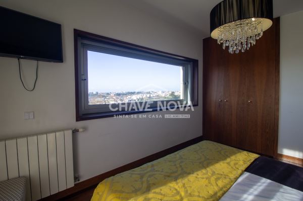 Apartamento T4 Como Novo c/ Vistas Rio e Mar em S. Pedro da Afurada