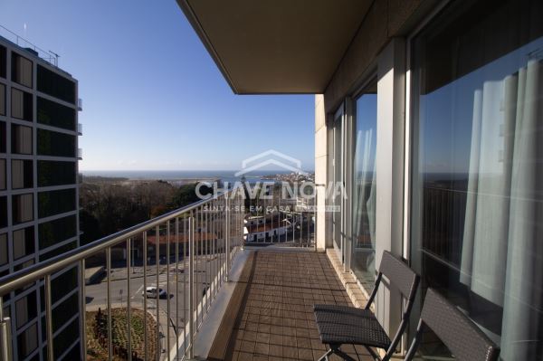 Apartamento T4 Como Novo c/ Vistas Rio e Mar em S. Pedro da Afurada
