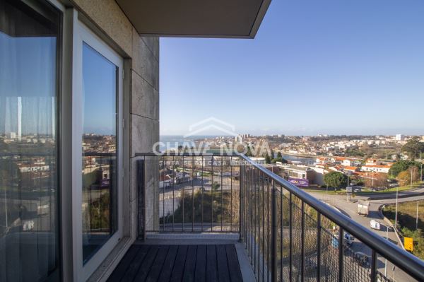 Apartamento T4 Como Novo c/ Vistas Rio e Mar em S. Pedro da Afurada