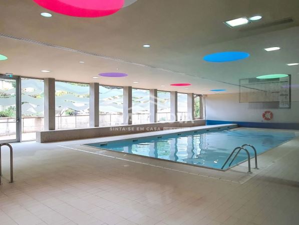 Apartamento T4 Como Novo c/ Vistas Rio e Mar em S. Pedro da Afurada