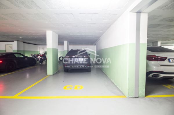 T4 primeira linha de Mar em Matosinhos