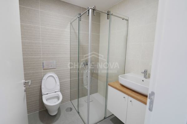 Penthouse T4 Novo - Antas - Porto