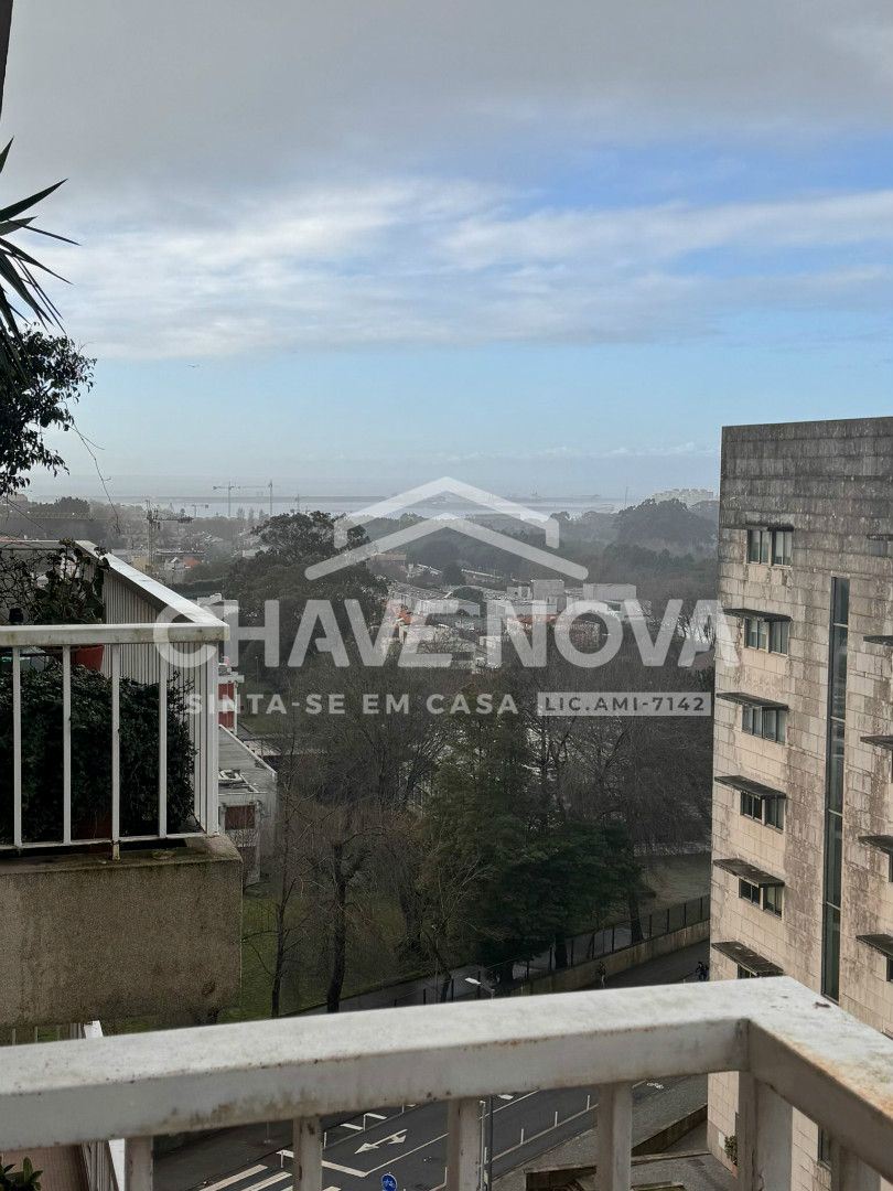 Apartamento T2 Aviz para arrendamento - Boavista