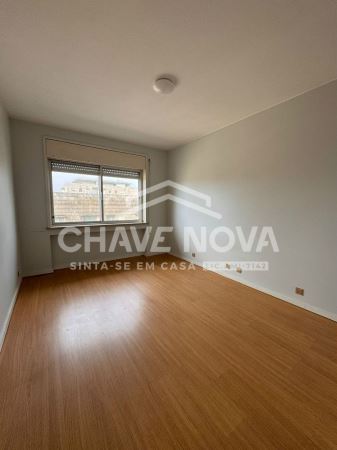 Apartamento T2 Aviz para arrendamento - Boavista