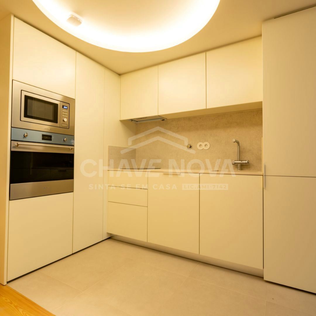 Apartamento T1 +1  Duplex Novo no Centro Histórico do Porto