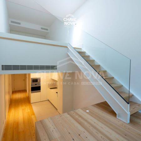 Apartamento T1 +1  Duplex Novo no Centro Histórico do Porto
