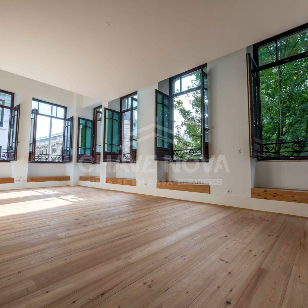  Apartamento T3 Novo em Condomínio Privado na Baixa do Porto.
