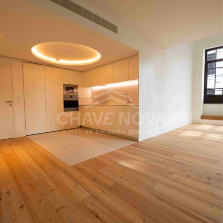  Apartamento T3 Novo em Condomínio Privado na Baixa do Porto.
