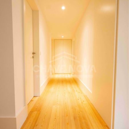  Apartamento T3 Novo em Condomínio Privado na Baixa do Porto.