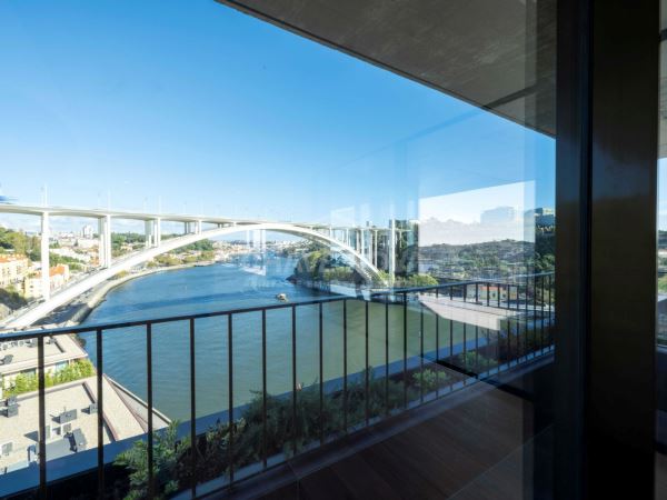 Exclusivo Apartamento T3 no Panorama Douro Residences – um ícone de luxo e sofisticação 