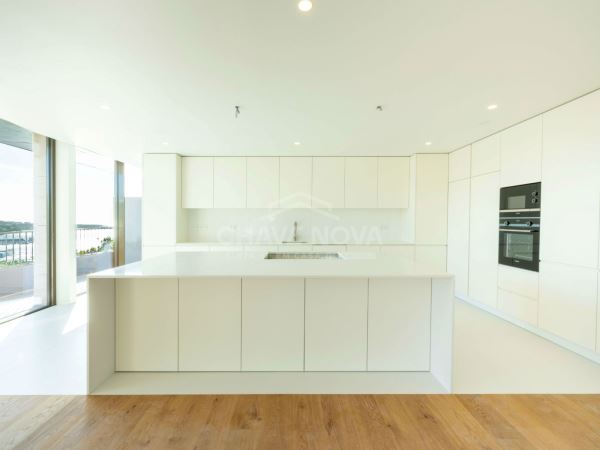 Exclusivo Apartamento T3 no Panorama Douro Residences – um ícone de luxo e sofisticação 
